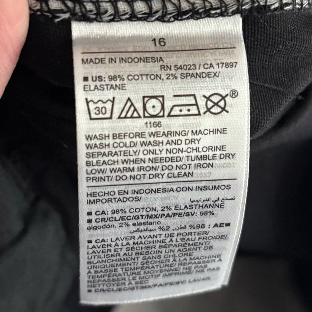 Old Navy BOYS Black Straight Pants